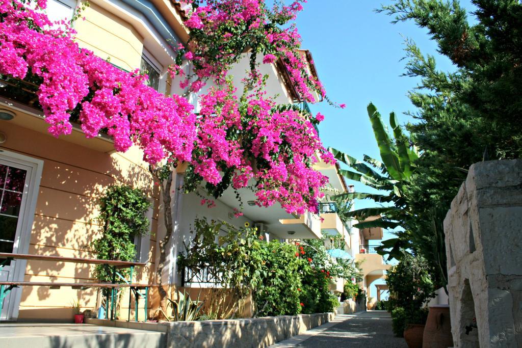 Minoica Beach Apartments Amoudara Lasithiou Extérieur photo