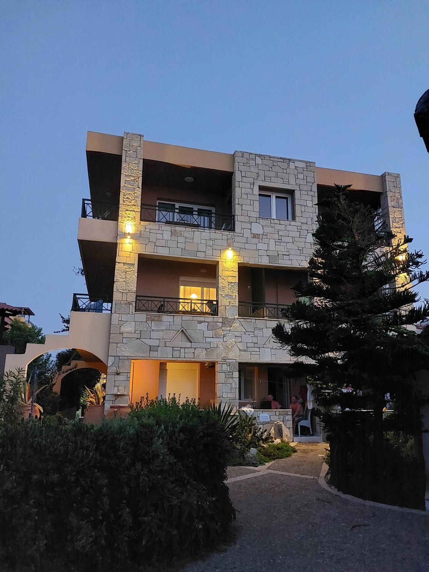 Minoica Beach Apartments Amoudara Lasithiou Extérieur photo